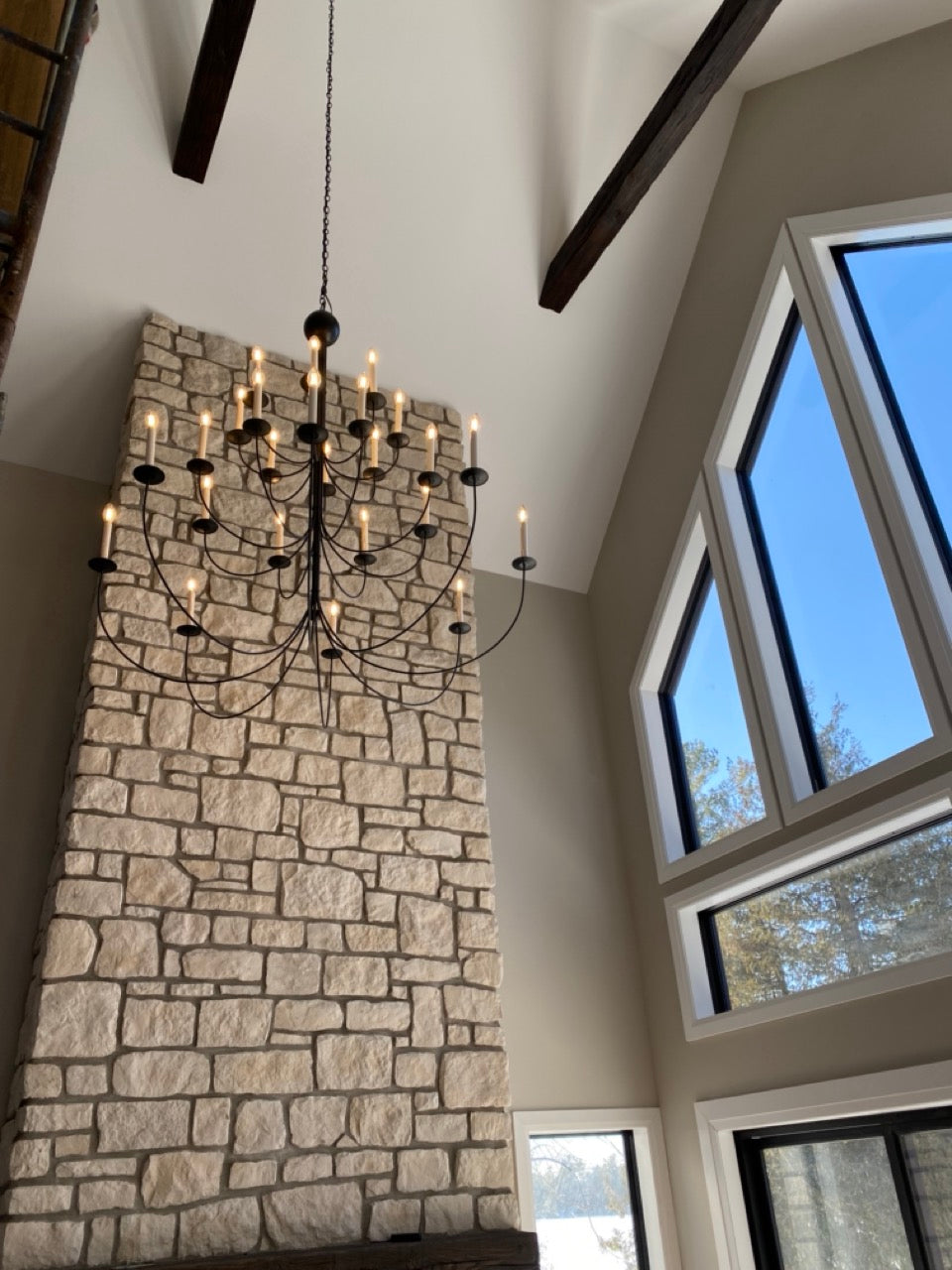 Chandeliers/Pendants