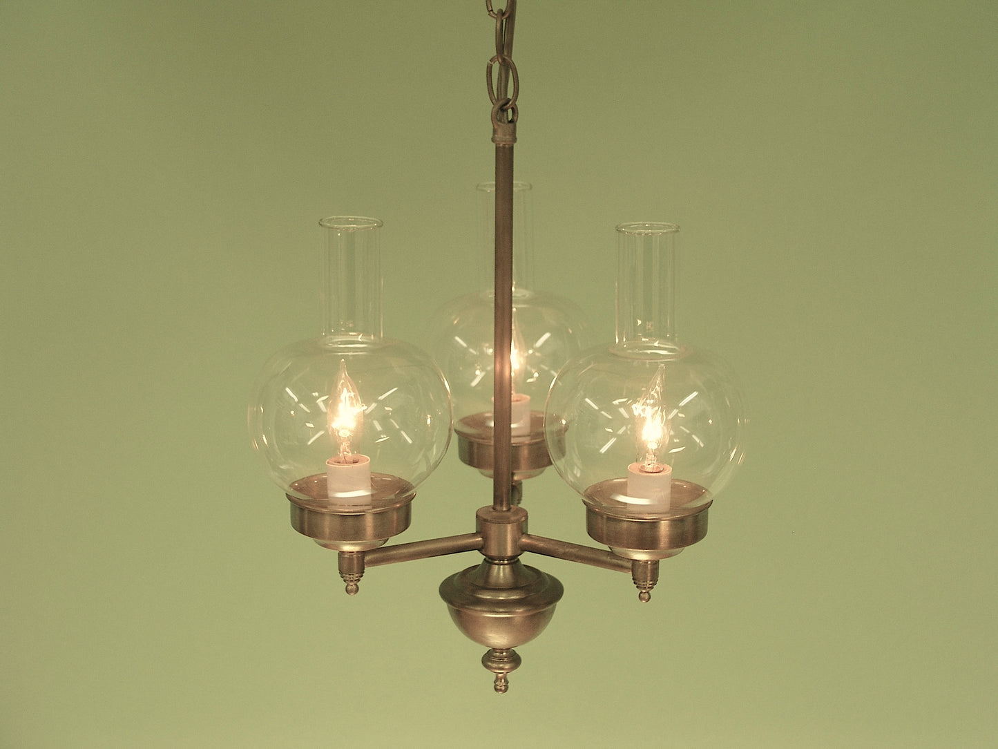Lancaster Victorian 3 Light Chandelier