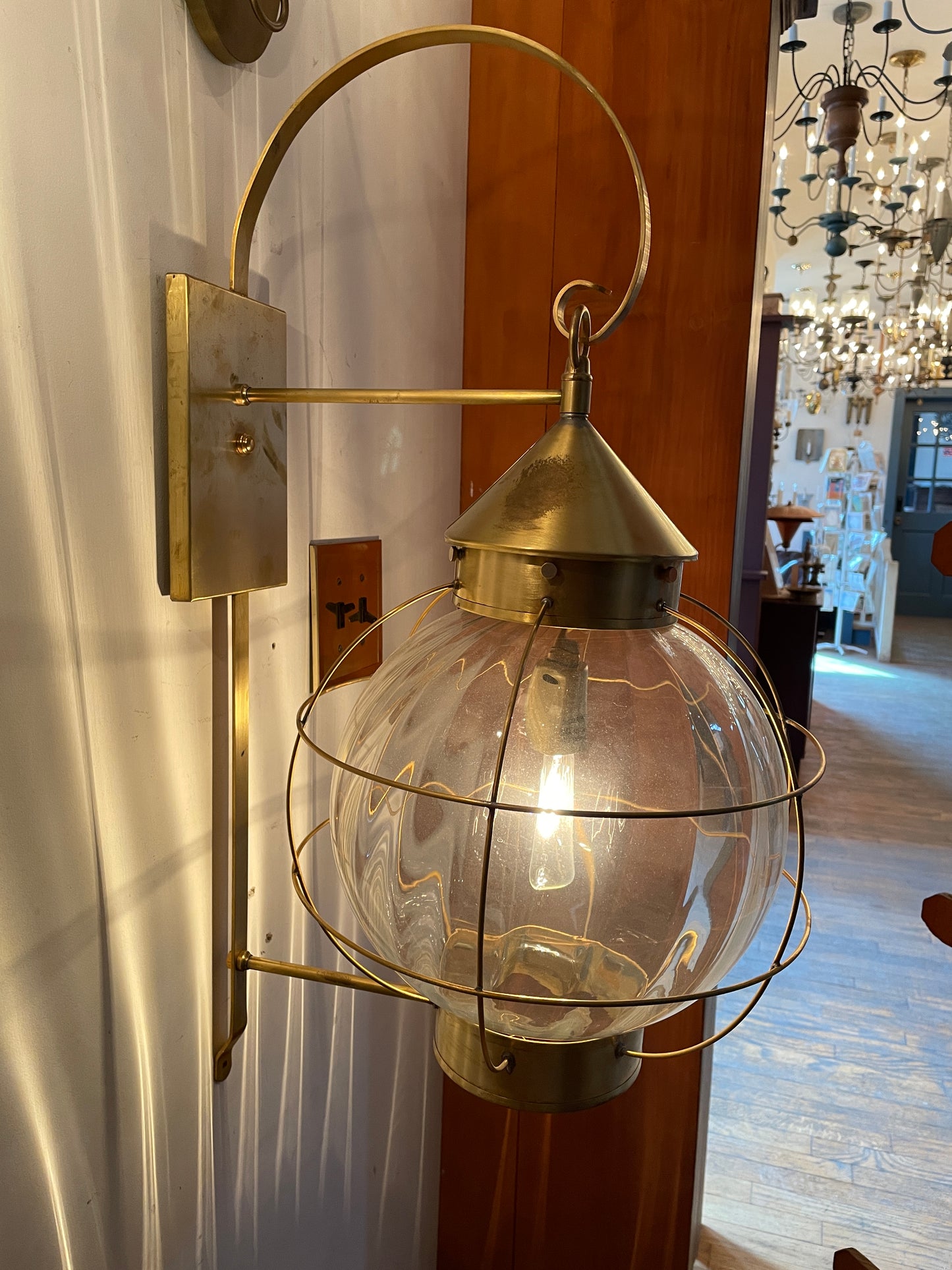 Edgartown Wall Mount Lantern - Large