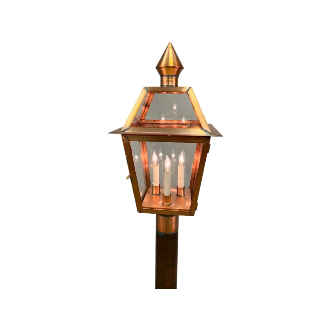 Colonial Lamp Post Lights