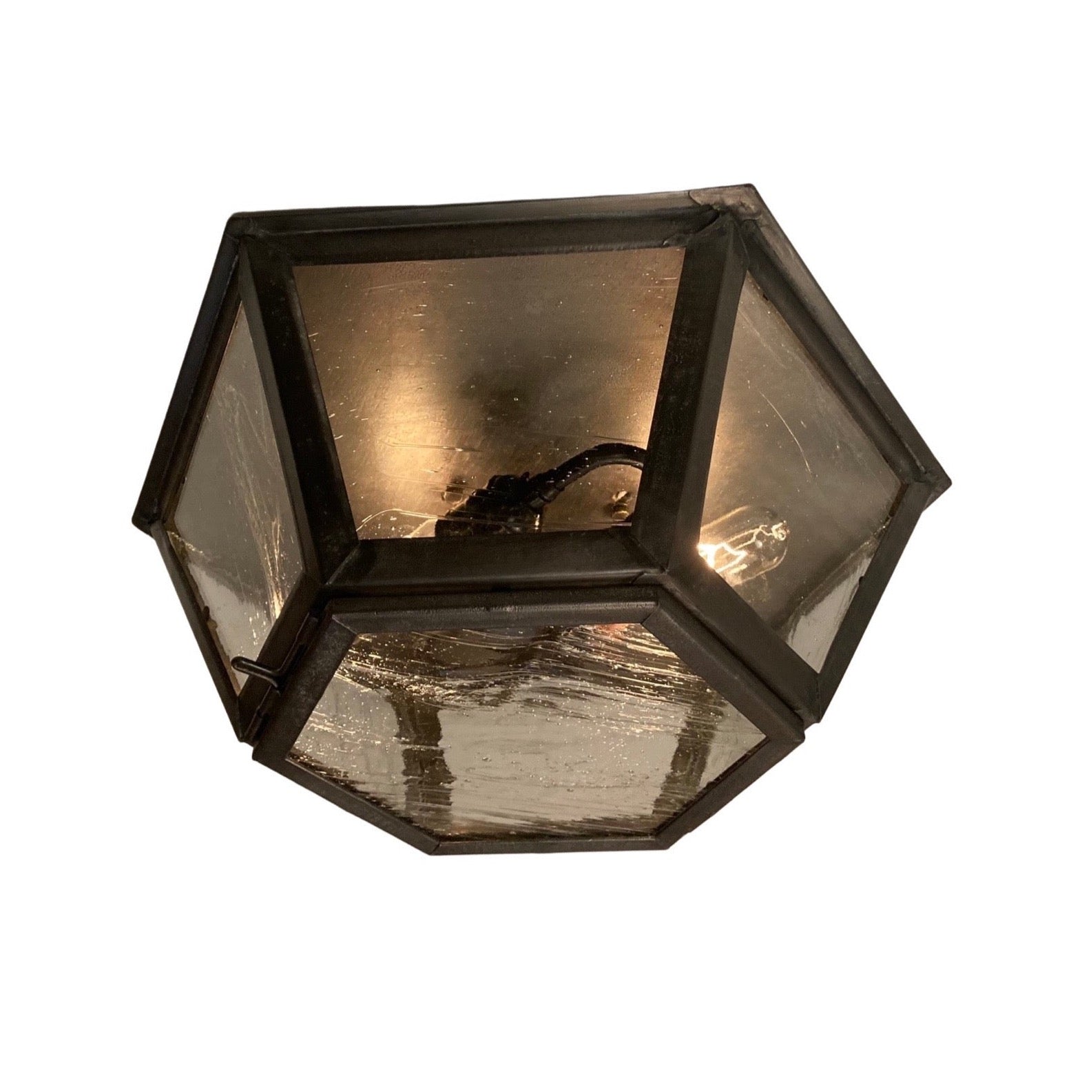 Flush mount clearance lantern