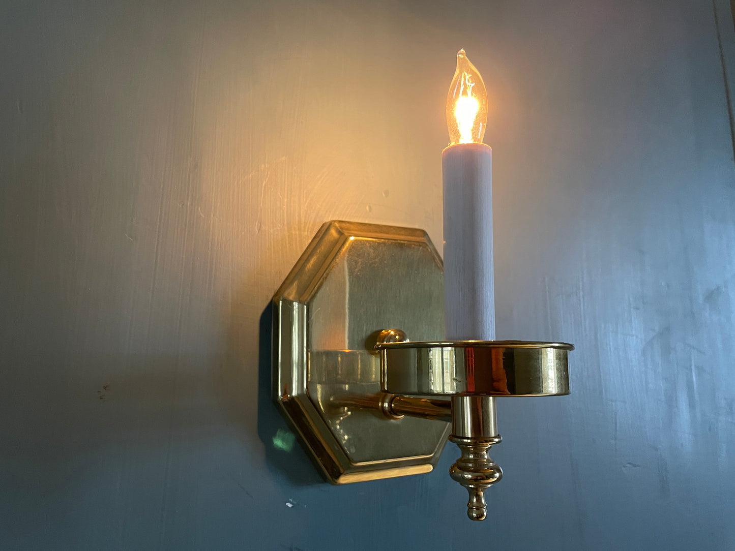 Salisbury Sconce - One Arm
